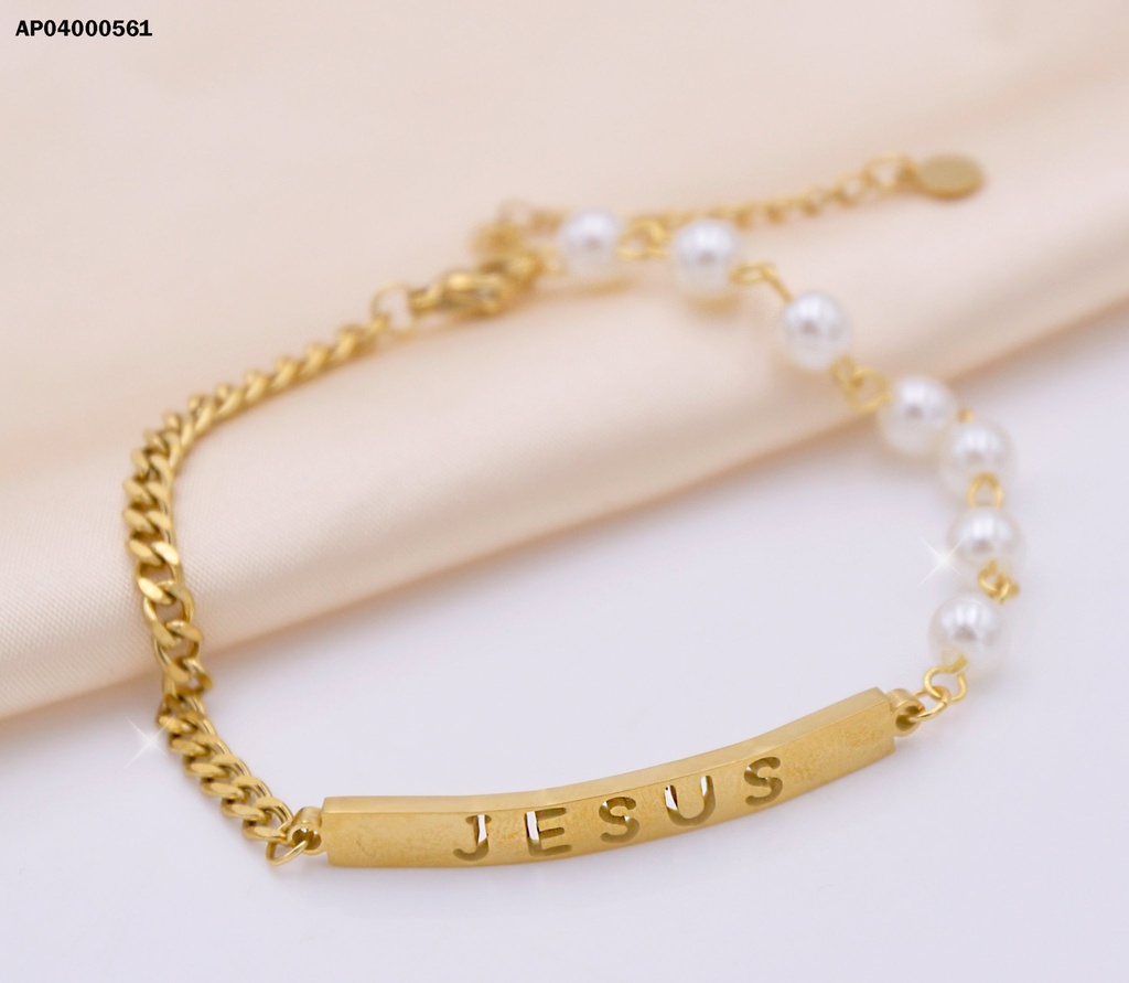 PULSERA PERLAS/MARTILLADA, PLACA "JESÚS"