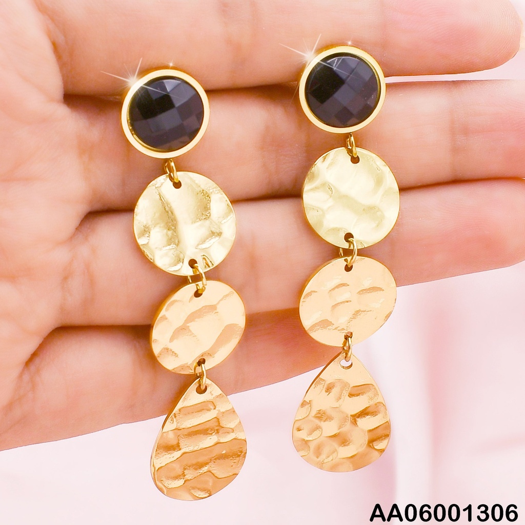 ARETES ⚫ 3 PLACAS GRABADAS COLGANTES