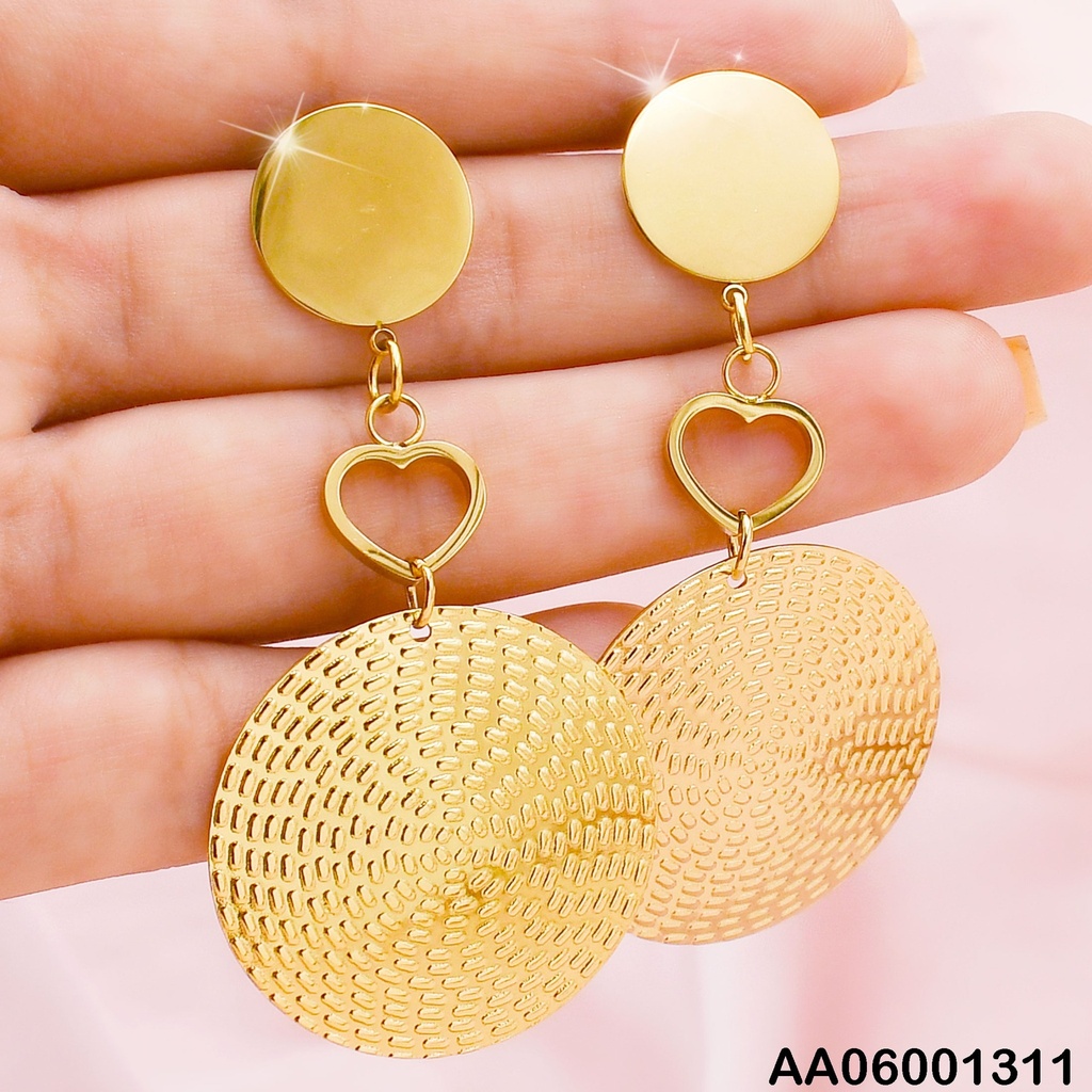 ARETES PLACA RD COLGANTE🤍/RD CON GRABADOS