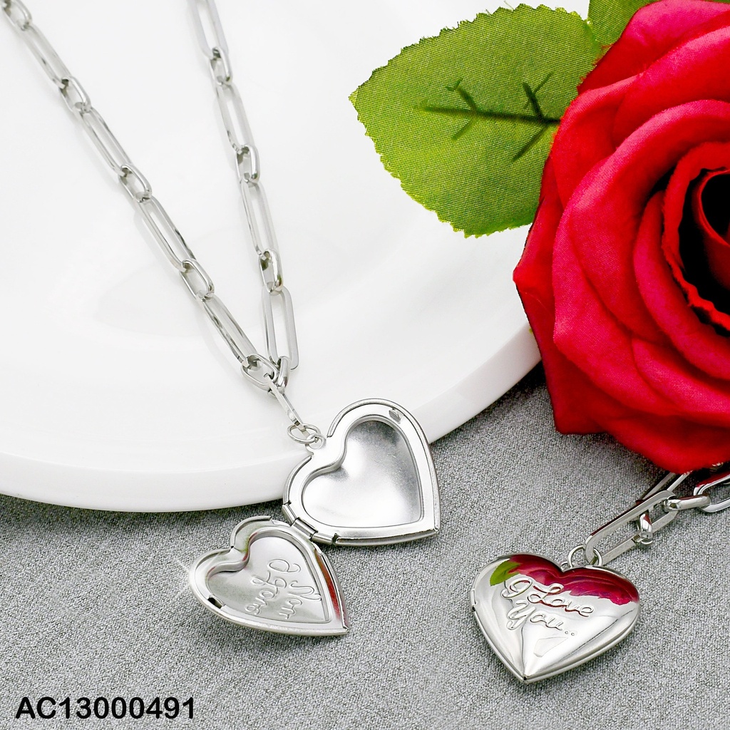 CADENA PLATEADA ESLAB. ALARGADOS DIJE CORAZÓN RELICARIO