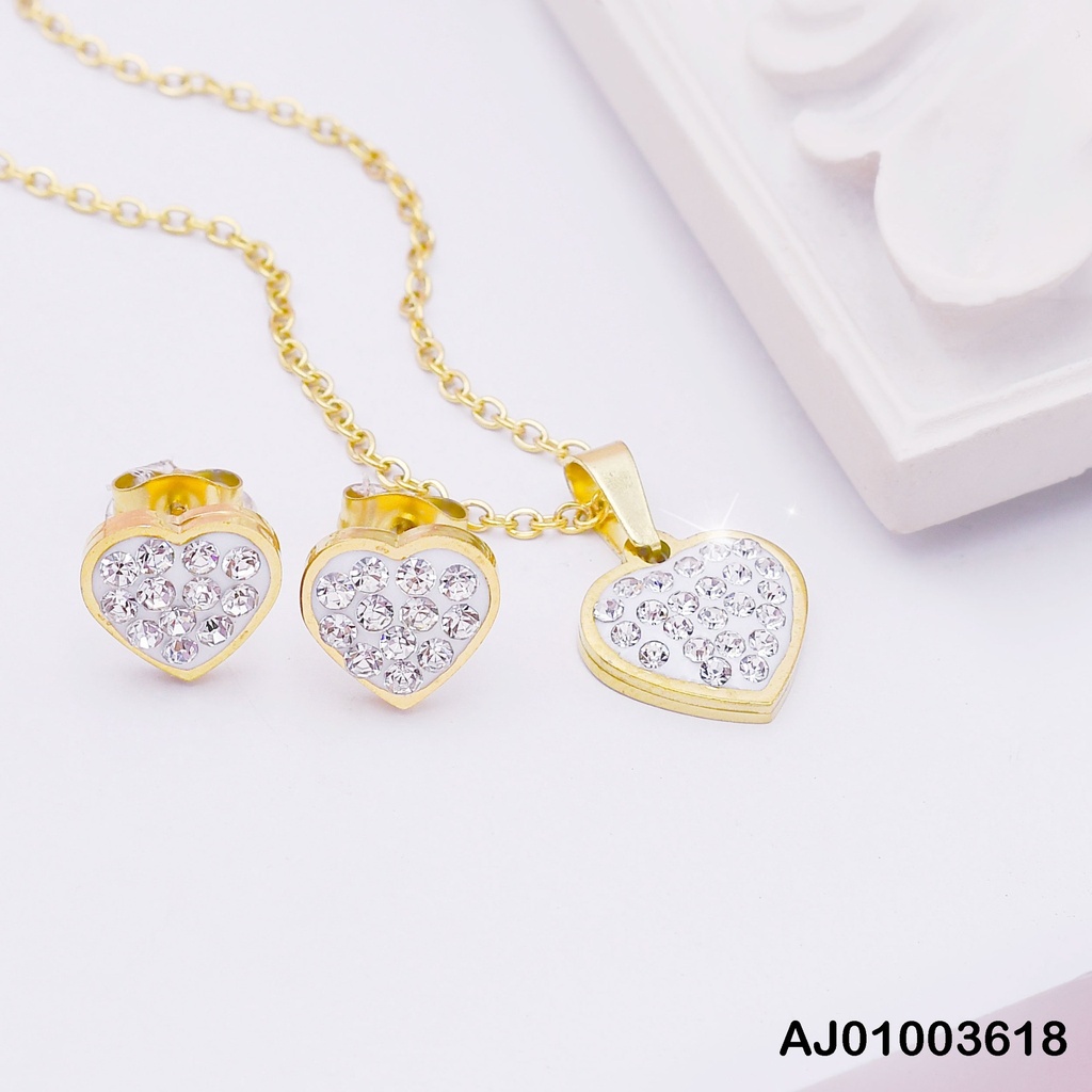 JUEGO CORAZÓN DORADO RELLENO DE ZIRC.