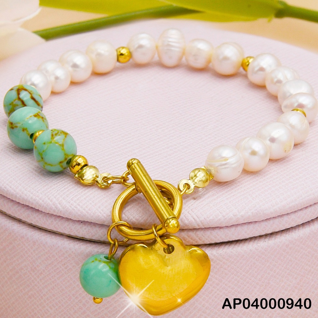 PULSERA PERLAS/ESFERAS TURQUESA CORAZÓN COLGANTE