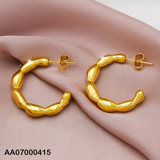 [AA07000415] ARGOLLAS FORMA ESLABONES ÓVALOS DORADOS VERT.
