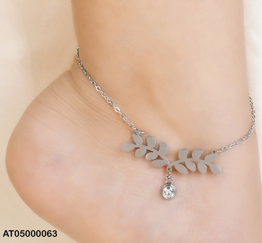 [AT05000063] TOBILLERA PLATEADA OLIVO/ ZIRC. RD CENTRO 0738062-W130