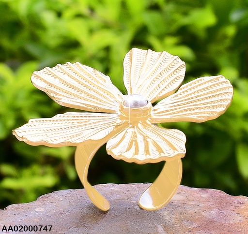 [AA02000747] ANILLO AJUSTABLE DOR. FLOR / PERLA CENTRO RA050-131