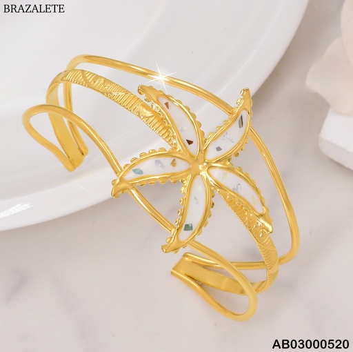 [AB03000520] BRAZALETE DOR 2 LINEAS LISAS/ 1 LINEA RAYAS/ FLOR PET. BLANCOS/BA203-45