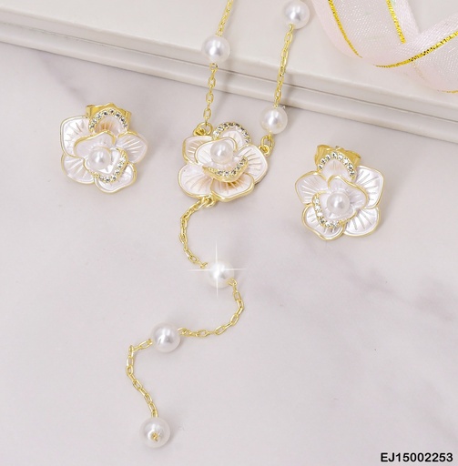 [EJ15002253] JUEGO ROSAS BLANCAS DIJE-CAD.C/PERLITAS SE532-3