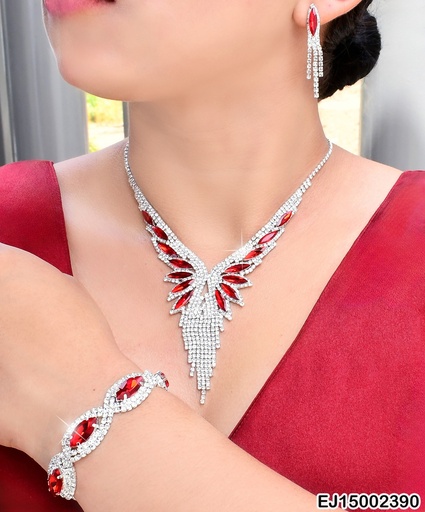 [EJ15002390] JUEGO ZIRCONIAS ROJAS COLLAR MARIPOSA GR.SE698-300