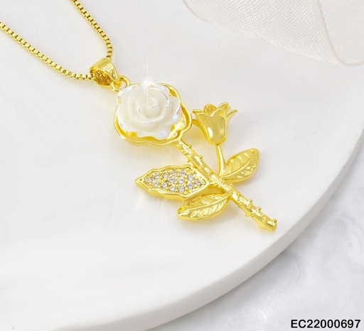 [EC22000697] CADENA DOR FLOR BLANCA/DOR  CE272-320