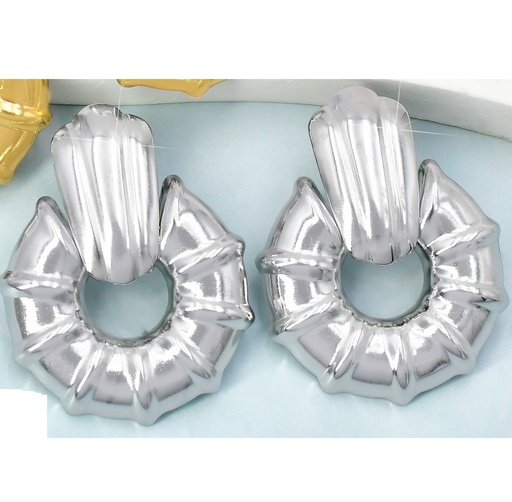 [AA06003597] ARETES PLAT OVALO RAYAS/RUEDA SECCIONADA K7141-814