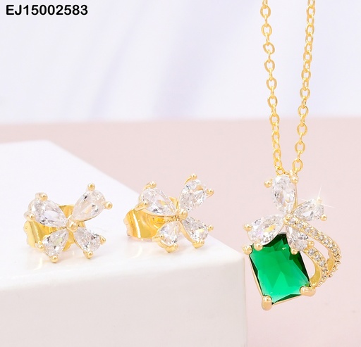 [EJ15002583] SET DOR MARIPOSA CRISTAL/DIJE  🦋 / ZIRC. VERDE RECTANGULAR  SE849-3