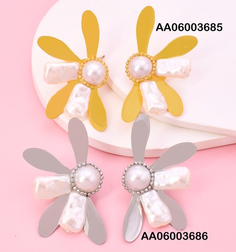 [AA06003685] ARETES MEDIA FLOR GR.6 PET.DOR/BLANCO KE118902
