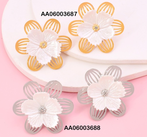 [AA06003687] ARETES FLORES DOBLE DORADA/BLANCA KE118903-SP