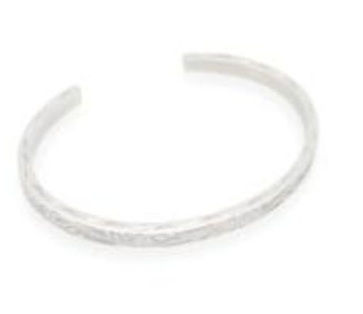 [AB03000582] BRAZALETE PLAT. AJUST.GRAB.FLORES HOJITAS KB205286-TOM