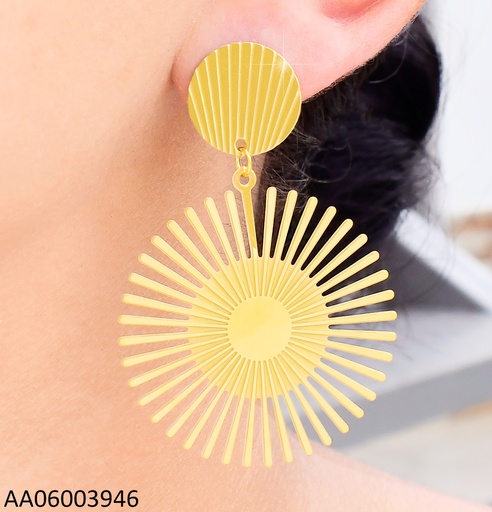 [AA06003946] ARETES DOR CIRCULO/ SOL COLGANTE KE112641-BI