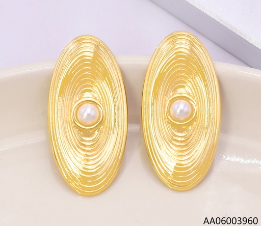 [AA06003960] ARETES DOR OVALO RAYADO/PERLA CENTRO KE118942