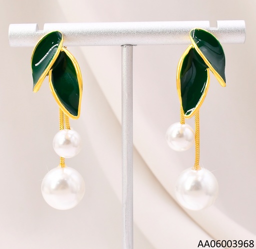 [AA06003968] ARETES 2 VERDES C/2PERLAS COLGANTES  KE111556