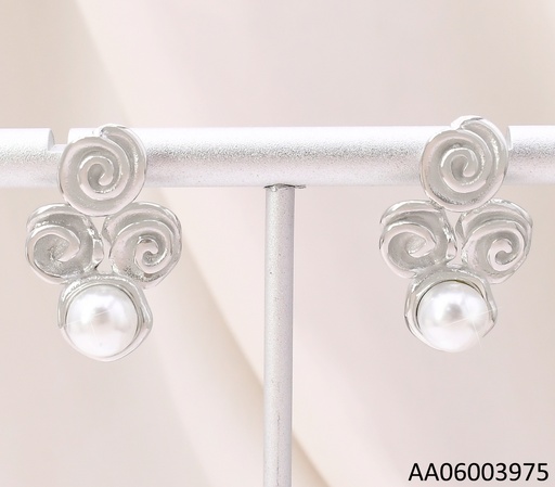 [AA06003975] ARETES PLAT.3 CROQUIS CORAZON C/PERLITA KE119264
