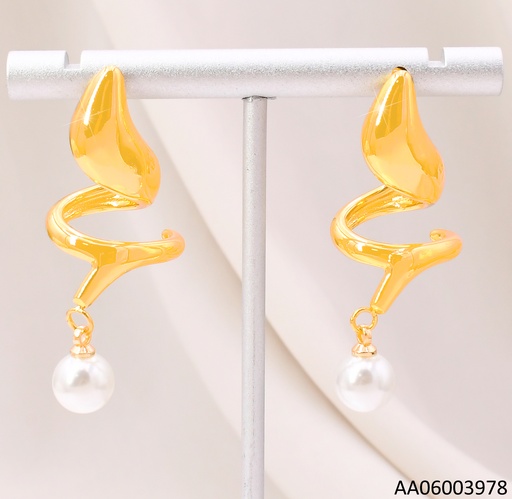 [AA06003978] ARETES COLOCHO C/PERLA KE11257