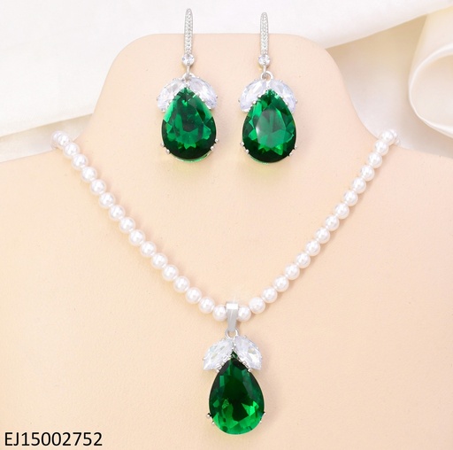 [EJ15002752] SET PLATEADO/ ZIRC VERDE/ (2) ZIRC OV. PART. SUP/CAD. PERLA SE1293-300