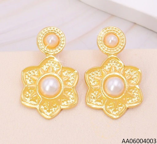 [AA06004003] ARETES RD/FLOR PERLA CENTRO 3212-446