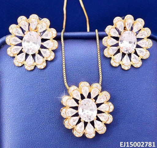 [EJ15002781] SET DORADO FLOR PETALOS ZIRC. OVALADAS SE1242-6