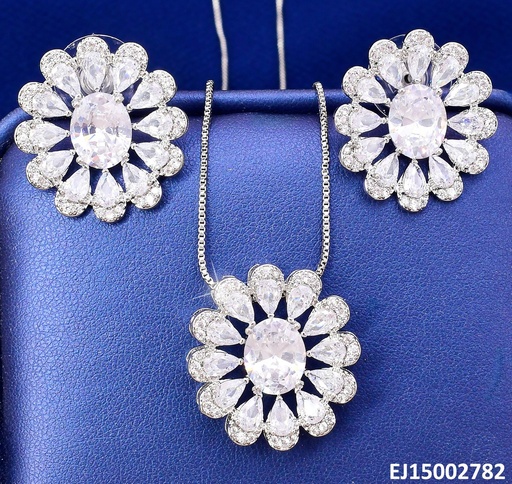 [EJ15002782] SET PLATEADO FLOR PETALOS ZIRC. OVALADAS SE1243-6