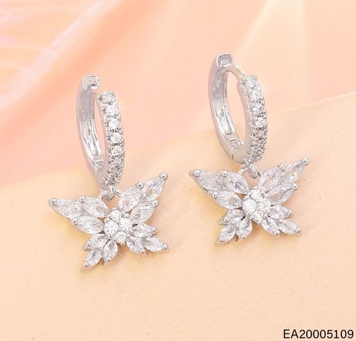 [EA20005109] ARETES HUGGIES PLAT.MARIPOSA ZIRC.COLGANTE EE4413-6