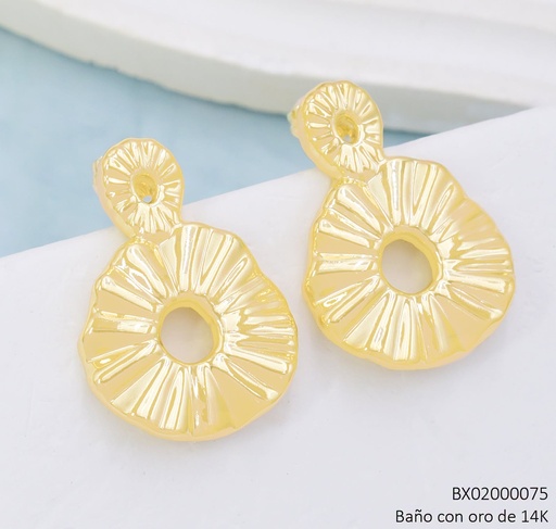[BX02000075] ARETES BAÑO DE ORO 14K. XUPING CIRC. GRABAD. EE5250-427 012026