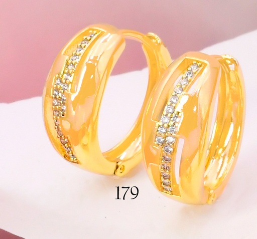 [BX02000179] ARETES BAÑO DE ORO 14K. XUPING "C" LINEAS ZIRC. EE5355-427 012026