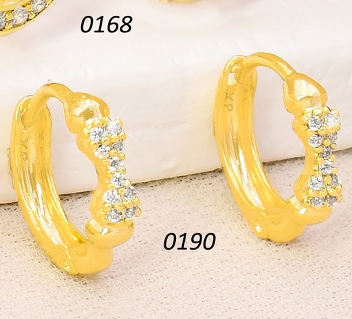[BX02000190] ARETES HUGGIES BAÑO DE ORO 14K. XUPING "C" LAZO ZIRC. EE5368-428 012026
