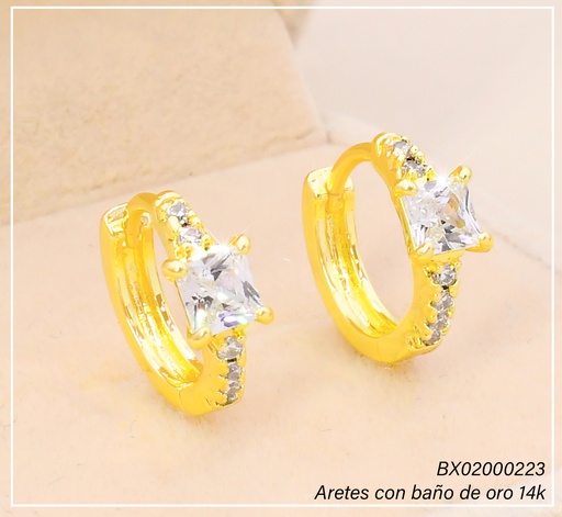 [BX02000223] ARETES HUGGIES BAÑO DE ORO 14K. XUPING "C" ZIRC. CUADRO EE5406-428 012026