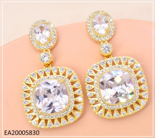 [EA20005830] ARETES DOR CUADRO COLGANTE ZIRC. EE5532-441 012026