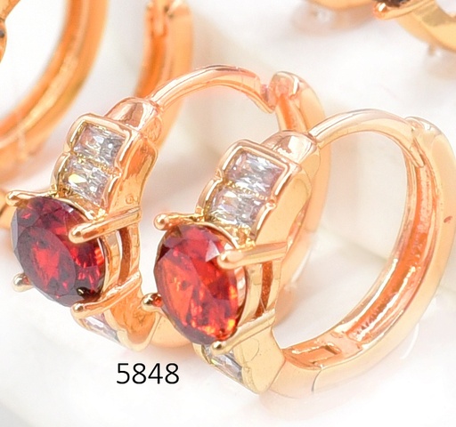 [EA20005848] ARETES DOR. HUGGIES  ZIRC. RD NARANJA / RECT. CRISTAL EE5626-291 012026 (CM)