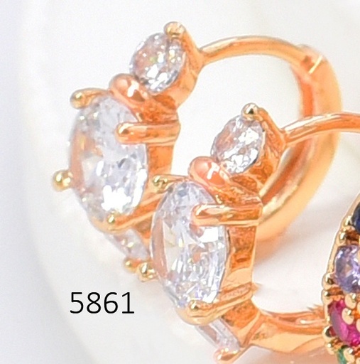 [EA20005861] ARETES DOR. HUGGIES ZIRC. RD/ OV. CRISTAL  EE5651-291 012026 (CM)