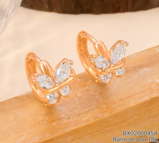 [BX02000454] ARETES HUGGIES BAÑO DE ORO 18K XUPING ZIRC. MARIPOSA E87