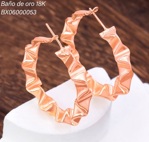 [BX06000053] ARGOLLAS BAÑO DE ORO 18K. XUPING PLIEGOS ONDULADOS