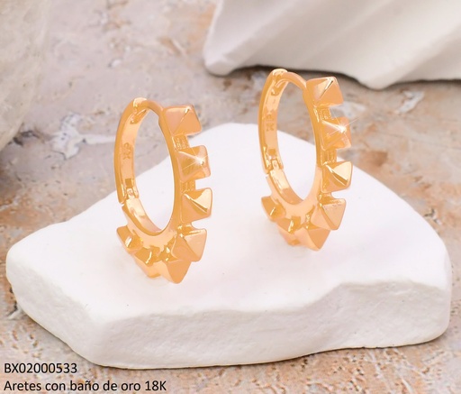 [BX02000533] ARETES HUGGIES BAÑO DE ORO 18K. XUPING BORDE 7 PUNTAS