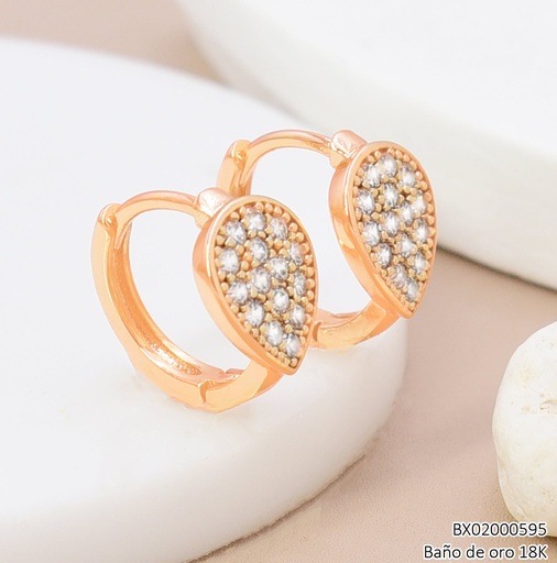 [BX02000595] ARETES HUGGIES BAÑO DE ORO 18K. XUPING GOTA ZIRC.INVERTIDA