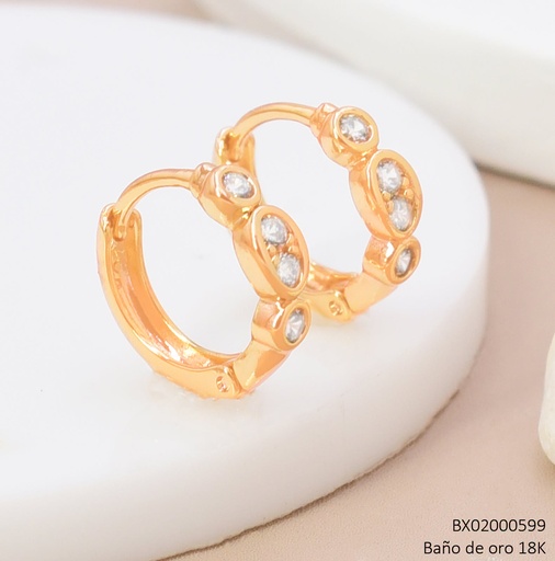 [BX02000599] ARETES HUGGIES BAÑO DE ORO 18K. XUPING ZIRC.RD/OV/ZIRC.RD