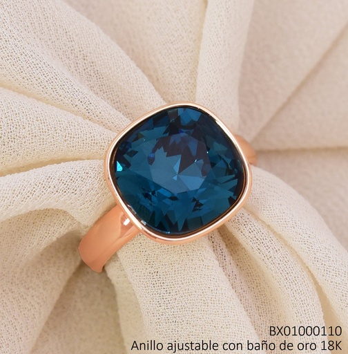 [BX01000110] ANILLO BAÑO DE ORO 18K. XUPING CUADRO ZIRCONIA AZUL (X.JL)