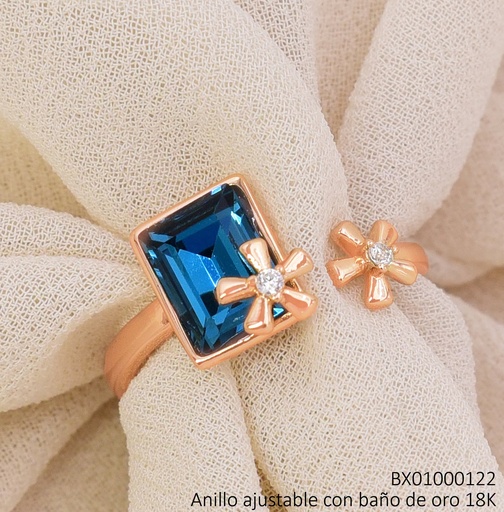 [BX01000122] ANILLO BAÑO DE ORO 18K. XUPING RECT.AZUL C/2 FLORECITAS (X.JL)