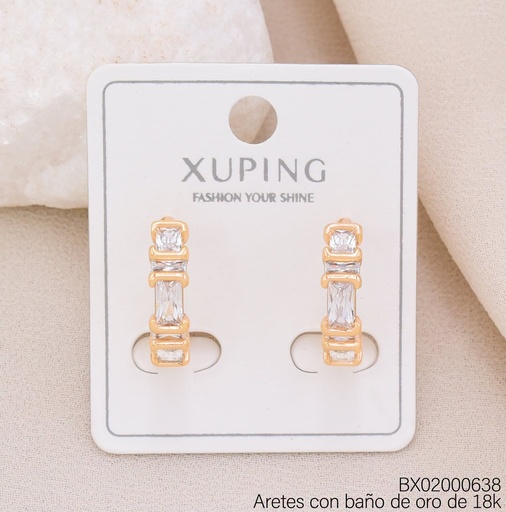 [BX02000638] ARETES BAÑO DE ORO 18K. XUPING  HUGGIES ZIRC. RECT. CRISTAL (X.JL)