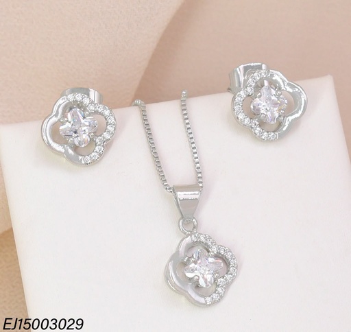 [EJ15003029] SET CROQUI FLOR/ ZIRC. CRISTAL CENTRO PLAT G2627-212