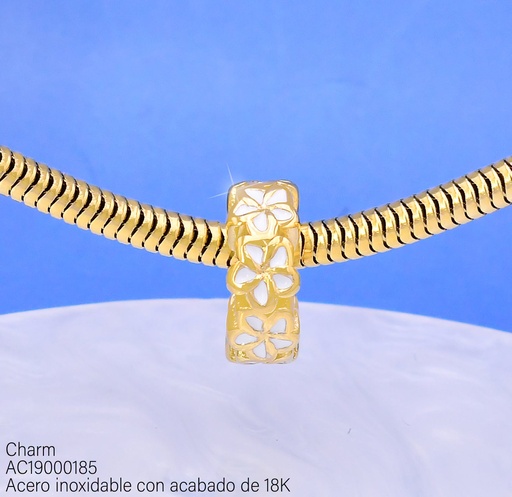 [AC19000185] CHARMS ACERO INOX. ACABADO 18K. SACUANJOCHE (18) VE26