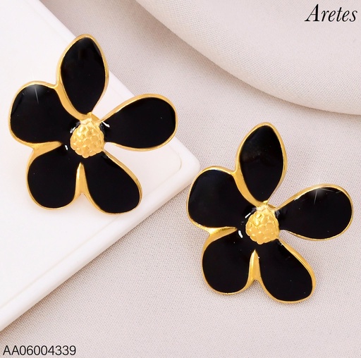 [AA06004339] ARETES ESMALTADOS FLOR NEGRA 5 PETALOS WH260636
