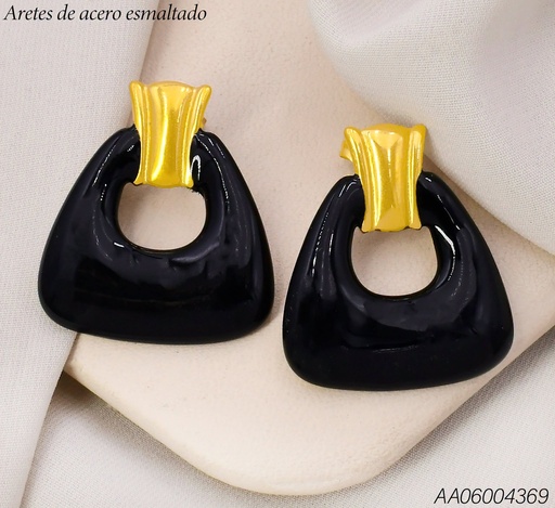 [AA06004369] ARETES RECT/ TRIANGULO ESMALTADO NEGRO WH260642
