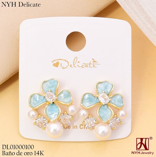 [DL01000100] ARETES BAÑO DE ORO 14K. FLOR ESMALTADA CELESTE/PERLAS/ZIRC. SH5054K (OC.)