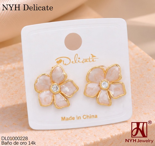 [DL01000228] ARETES  BAÑO DE ORO 14K. FLOR ESMALTADA CREMA 5 PET. /ZIRC WD3567D (DEL211026)