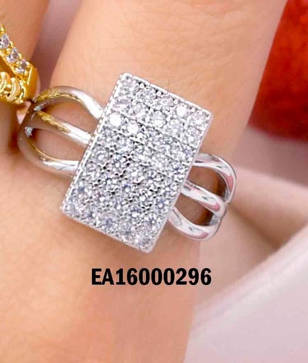 [EA16000296] ANILLO PLATEADO RECTANGULO VERTICAL C/ZIRCONIAS